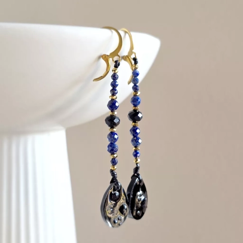 KST809 webp Kolczyki wiszące unikaty czarny turmalin, lapis lazuli, hematyt i złota stal chirurgiczna Magneska 3.webp