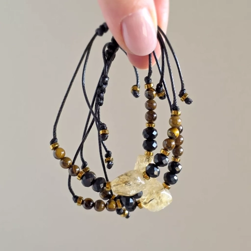 SZN1121 webp Bransoletka cytryn, czarny turmalin, tygrysie oko i hematyt na czarnym sznurku Magneska.webp