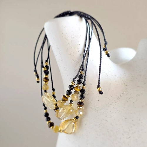 SZN1122 webp Bransoletka cytryn, apatyt żółty, tygrysie oko, czarny turmalin i hematyt na czarnym sznurku Magneska biżuteria 6.webp