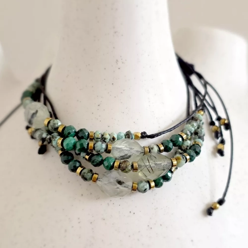 SZN1130 webp Bransoletka prehnit z epidotem, turkus, malachit i hematyt na czarnym sznurku  Magneska biżuteria Zielona Góra.webp