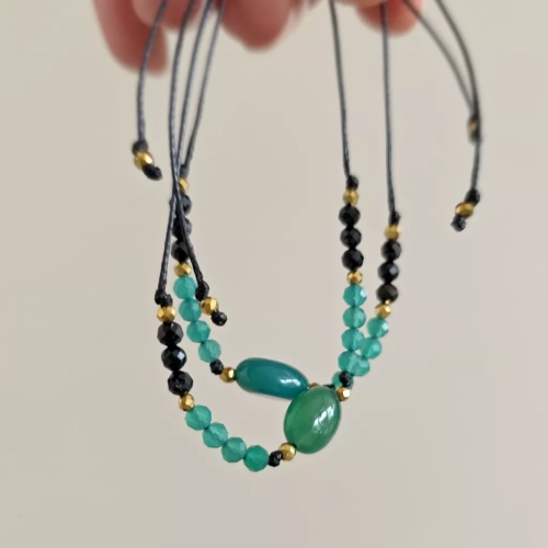 SZN1131 webp Bransoletka zielony agat, czarny turmalin i hematyt na czarnym sznurku Magneska biżuteria 2.webp