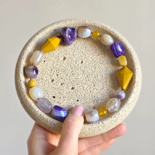 Bohemian naszyjnik kolia unikat z jaspisu mokait, agatu smoczego, ametystu, agatu żółtego i hematytu – ręcznie wykonana biżuteria z naturalnych kamieni. Magneska.pl