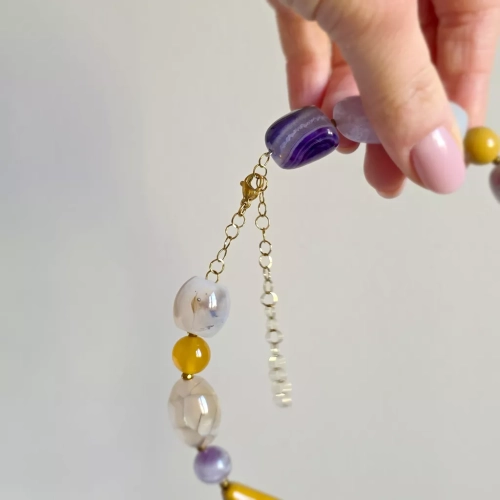 Bohemian naszyjnik kolia unikat z jaspisu mokait, agatu smoczego, ametystu, agatu żółtego i hematytu – ręcznie wykonana biżuteria z naturalnych kamieni. Magneska.pl