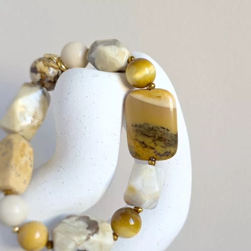 Bohemian bransoletka unikat z mokaitu, tygrysiego oka, opalu żółtego, kamienia rzecznego, jaspisu pejzażowego, agatu żółtego i hematytu – ręcznie wykonana biżuteria z naturalnych kamieni Magneska.pl.