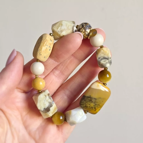 Bohemian bransoletka unikat z mokaitu, tygrysiego oka, opalu żółtego, kamienia rzecznego, jaspisu pejzażowego, agatu żółtego i hematytu – ręcznie wykonana biżuteria z naturalnych kamieni Magneska.pl.