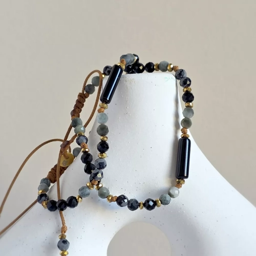 FULLNESS046 webp Bransoletka onyks czarny, orle oko, obsydian śnieżny, czarny turmalin i hematyt na brązowym sznurku Fullness of inner guardian Magneska.webp