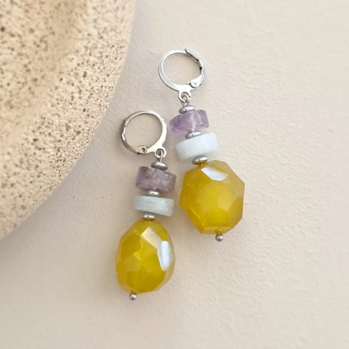 Kolczyki wiszące unikaty z ametystem, akwamarynem, żółtym agatem i hematytem na stali chirurgicznej – ręcznie tworzona biżuteria z kamieni naturalnych Magneska.pl