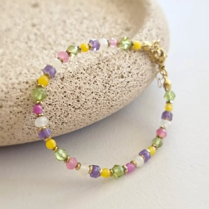 Bransoletka klasyczna z zapięciem kolorowe agaty, peridot, ametyst i hematyt złota stal chirurgiczna