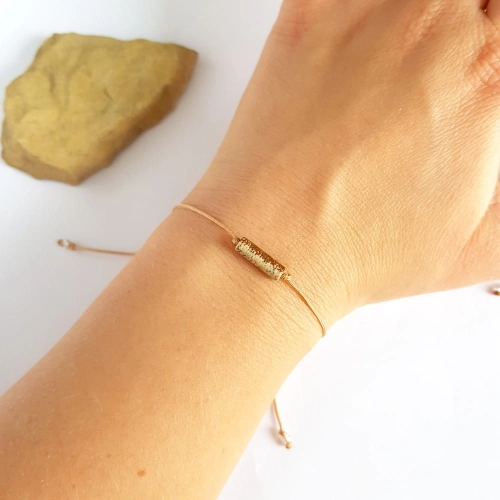 Bransoletka jaspis pejzażowy patyczek na karmelowym sznurku Sand stick