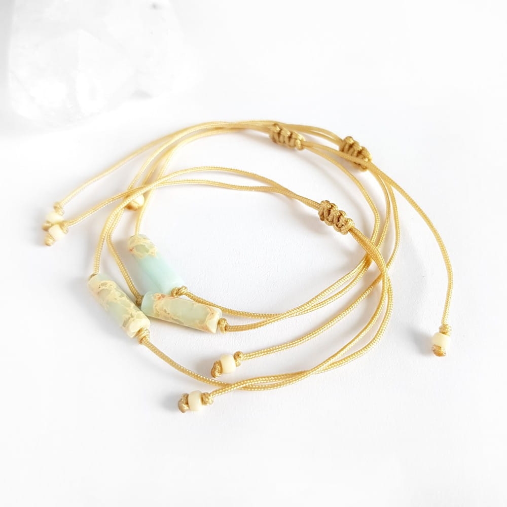 Bransoletka jaspis cesarski patyczek na beżowym sznurku Blue imperial stick