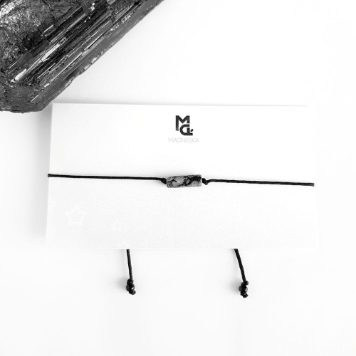 Bransoletka obsydian śnieżny patyczek na czarnym sznurku Snowy stick