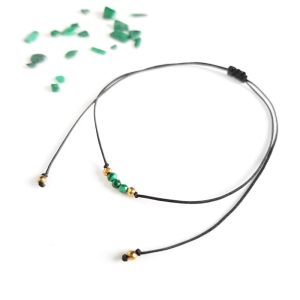 Bransoletka naturalny malachit i hematyt na czarnym sznurku