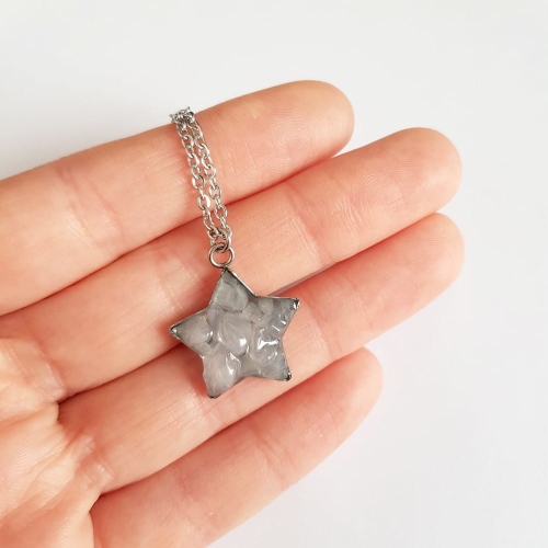 Naszyjnik kwarc różowy gwiazdka na srebrnym łańcuszku stal chirurgiczna Sparkles rosequartz