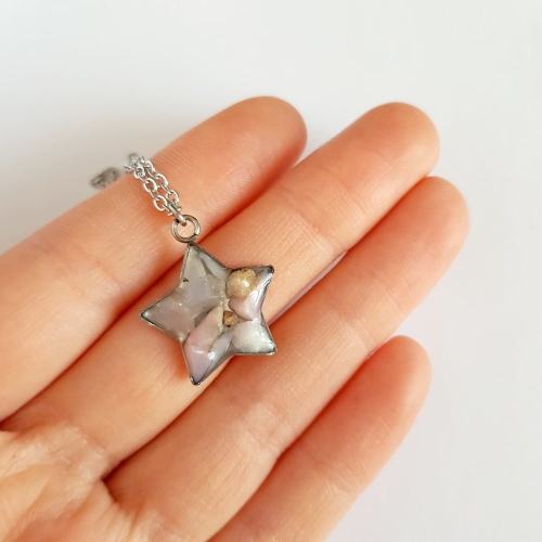 Naszyjnik różowy opal peruwiański gwiazdka na srebrnym łańcuszku stal chirurgiczna Sparkles pink