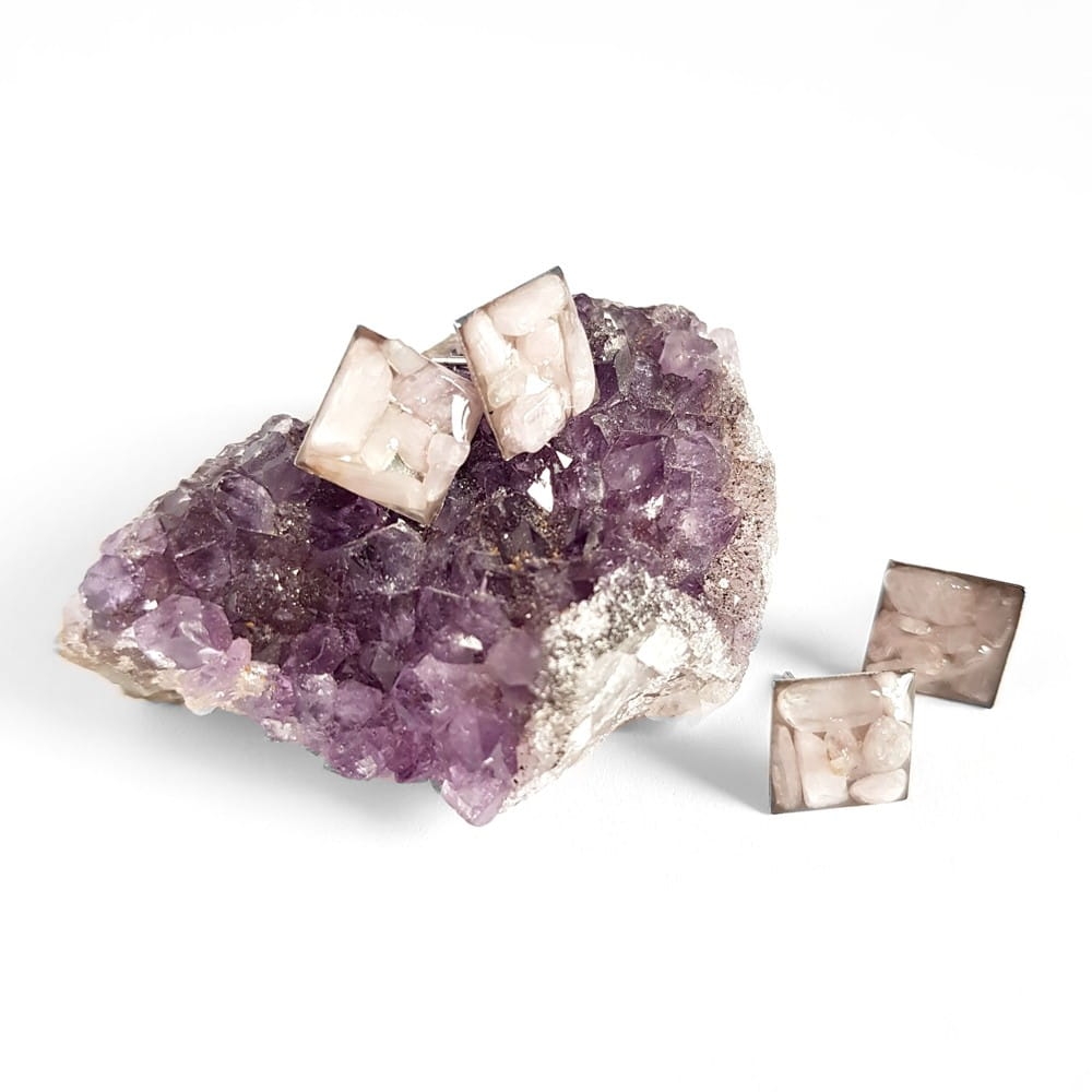 Kolczyki sztyfty kwadraty kunzyt w żywicy stal chirurgiczna Sparkles kunzite