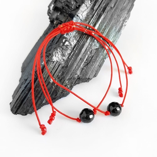 WishYouLuck czarny turmalin big bransoletka szczęścia na czerwonym sznurku