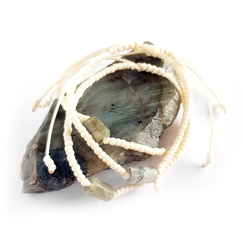 Męska bransoletka na sznurku labradoryt Little labradorite cylinder polished beige
