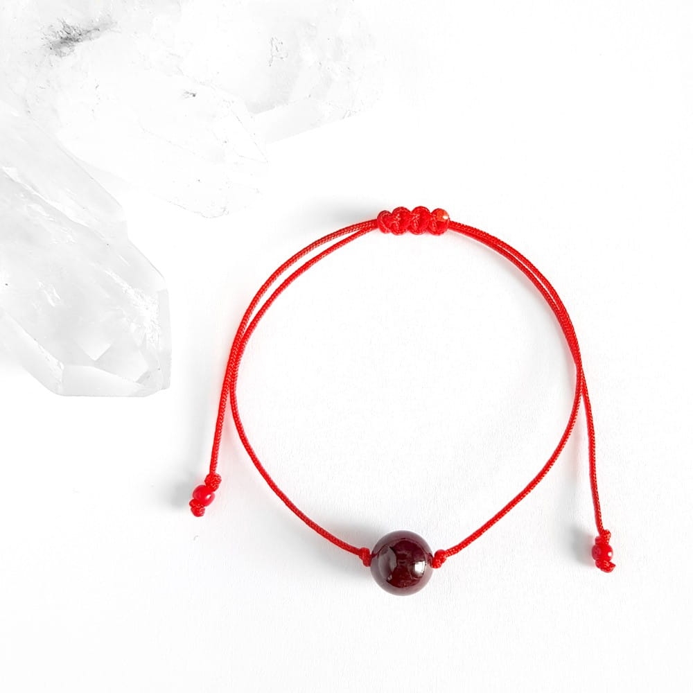 WishYouLuck granat big bransoletka szczęścia na czerwonym sznurku