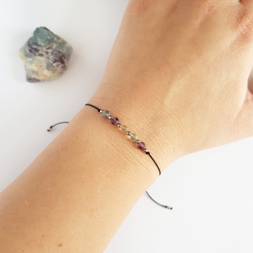 Bransoletka fluoryt kuleczki na czarnym sznurku