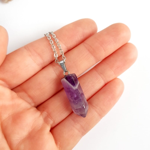 Naszyjnik ametyst sopel na srebrnym łańcuszku stal chirurgiczna