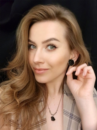 Kolczyki sztyfty maxi czarny turmalin w żywicy stal chirurgiczna Sparkles black