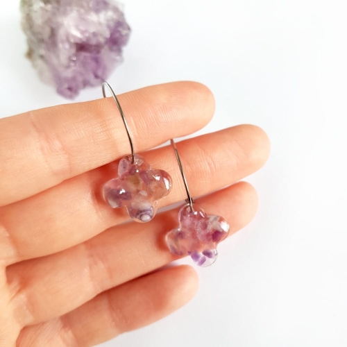 Kolczyki wiszące ametyst koniczynki marokańskie na srebrnych kółeczkach stal chirurgiczna Sparkles amethyst